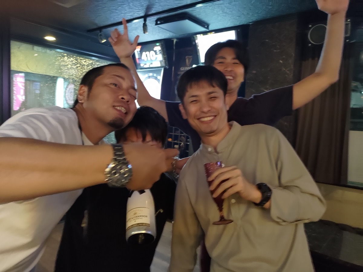 乾杯の瞬間